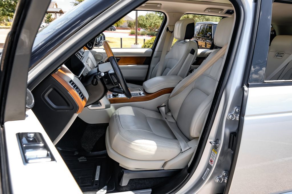 Used 2019 Land Rover Range Rover HSE AWD/4WD image 41
