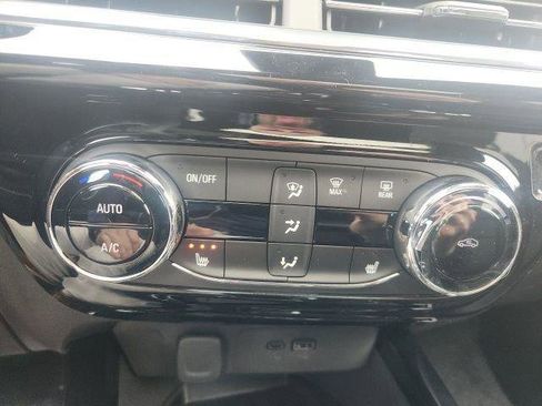 New 2026 Chevrolet Trax RS image 12