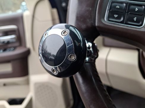 Used 2017 RAM 1500 Big Horn image 24