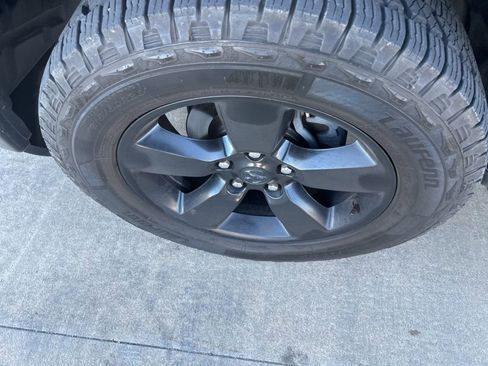 Used 2019 RAM 1500 Big Horn image 31