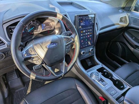 Certified 2022 Ford Edge ST-Line w/ Class II Trailer Tow Package image 13