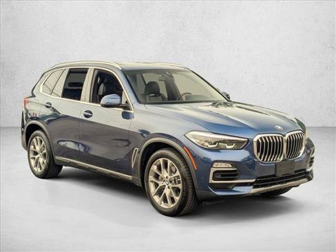 Used 2020 BMW X5 xDrive40i w/ Convenience Package AWD/4WD image 3