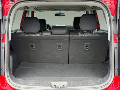 Used 2011 Kia Soul + image 25