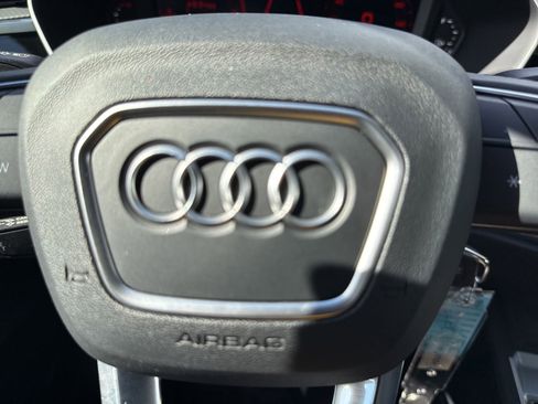Used 2023 Audi Q3 2.0T Premium AWD/4WD image 16