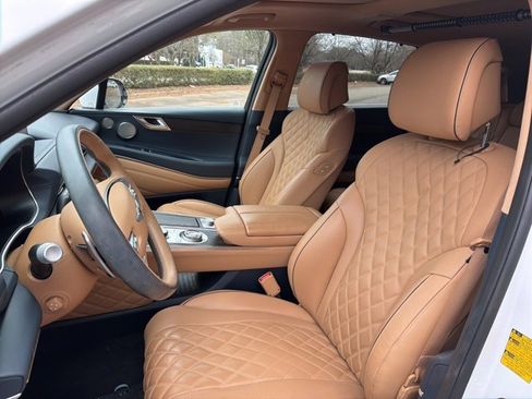 Used 2024 Genesis GV80 3.5T w/ Prestige Package image 9