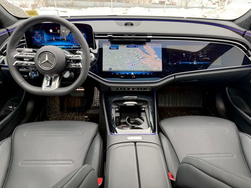 Used 2026 Mercedes-Benz E 53 AMG 4MATIC Sedan image 31