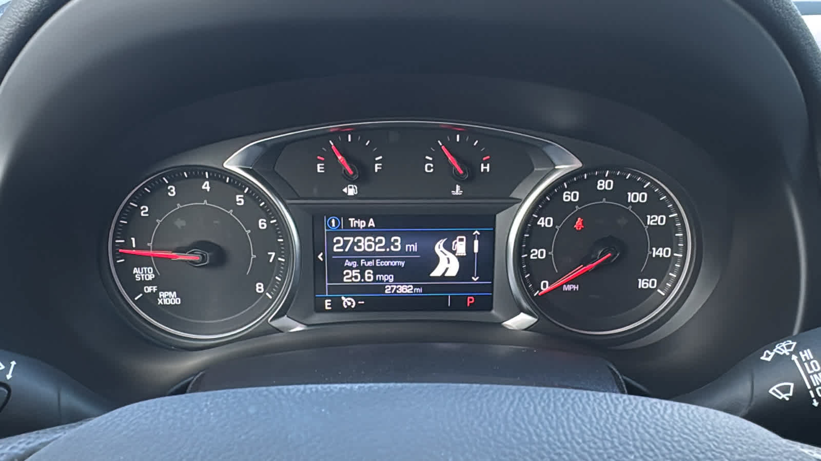 Used 2024 GMC Terrain SLE w/ Driver Convenience Package AWD/4WD image 13