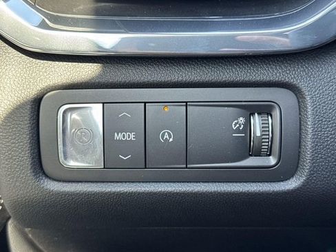 New 2026 GMC Acadia Denali Ultimate FWD image 16