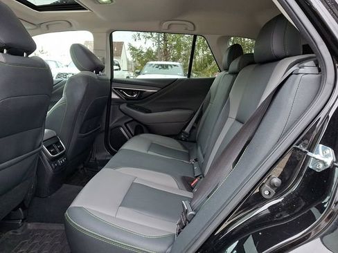 Used 2022 Subaru Outback Onyx Edition XT w/ Popular Package #2 image 10