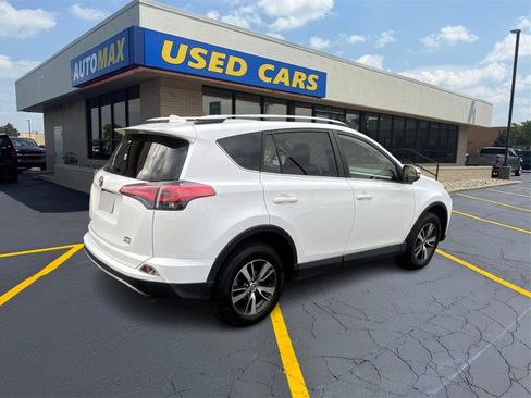 Used 2016 Toyota RAV4 XLE image 5