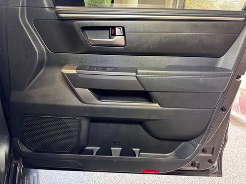 Certified 2023 Toyota Sequoia SR5 AWD/4WD image 47