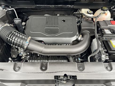 Used 2024 Chevrolet Blazer LT image 28