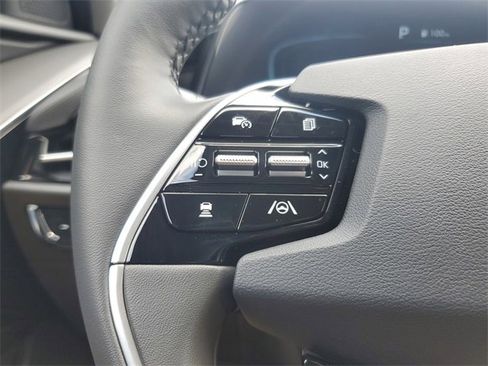 New 2025 Kia Niro SX Touring image 24