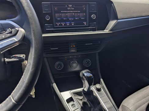Used 2024 Volkswagen Jetta S FWD image 10