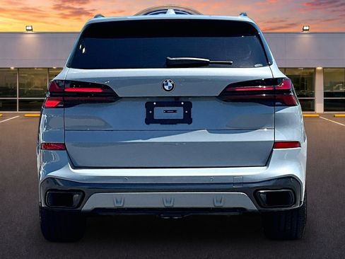 Used 2026 BMW X5 xDrive40i w/ Executive Package AWD/4WD image 4