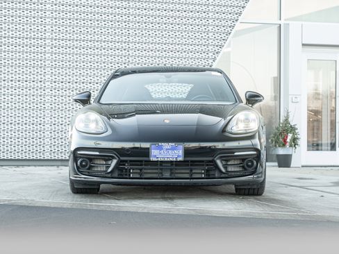 Used 2023 Porsche Panamera 4 image 41