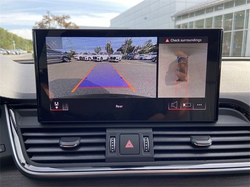 Certified 2025 Audi Q5 2.0T Premium Plus w/ Premium Plus Package image 20