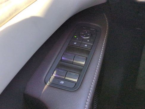 New 2026 Lexus RX 450h AWD image 24