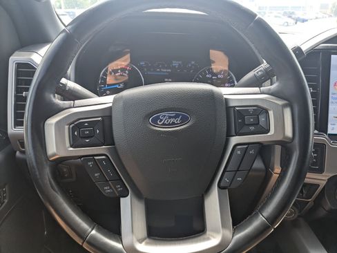 Used 2022 Ford F350 Platinum AWD/4WD image 18