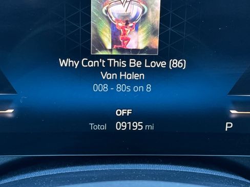 Used 2025 BMW 530i w/ M Sport Package image 28