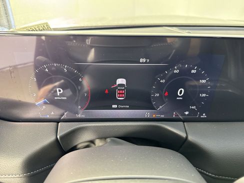 New 2025 Nissan Armada SV image 16