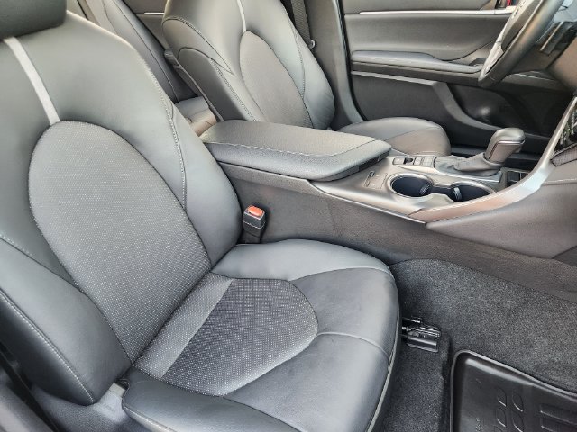 Used 2023 Toyota Camry XSE w/ Navigation Package FWD image 10