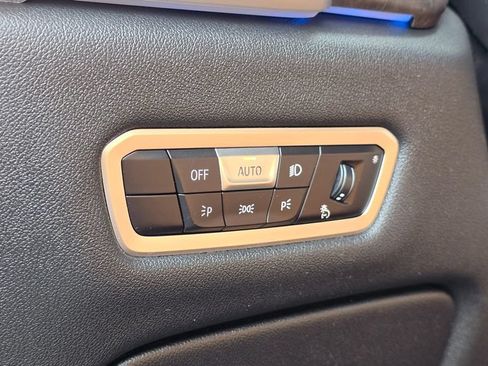 Used 2022 BMW X5 xDrive45e AWD/4WD image 25