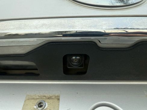 Used 2016 Nissan Rogue SV image 34