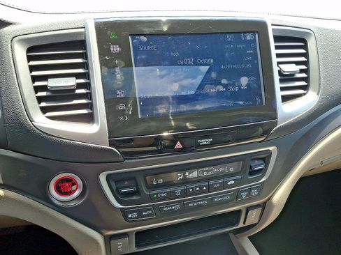 Used 2016 Honda Pilot EX-L image 14