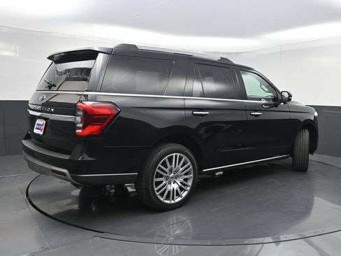 Used 2023 Ford Expedition Limited AWD/4WD image 27