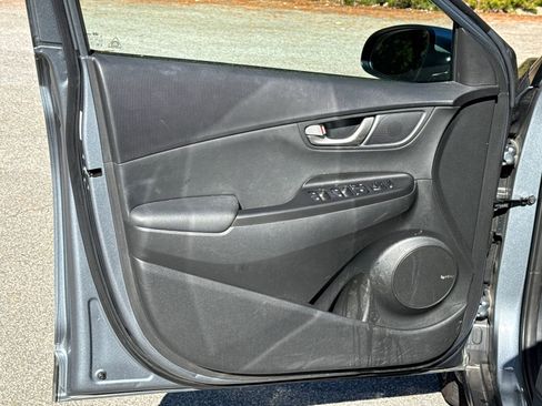 Used 2020 Hyundai Kona Ultimate image 10