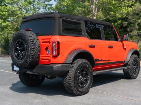 Used 2023 Ford Bronco Wildtrak AWD/4WD image 12