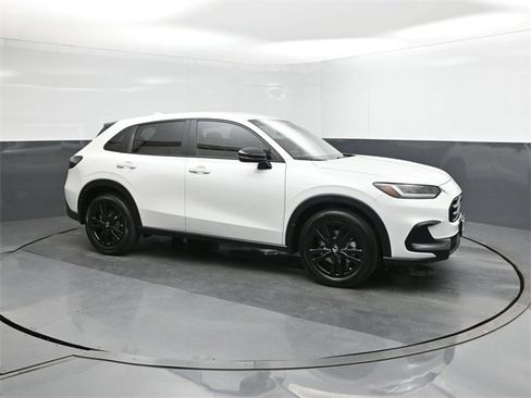 New 2026 Honda HR-V Sport image 17