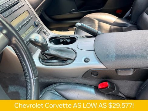 Used 2006 Chevrolet Corvette Coupe w/ Preferred Equipment Group RWD image 13