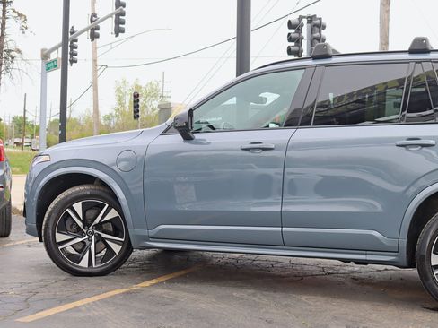Used 2021 Volvo XC90 T8 R-Design AWD/4WD image 14