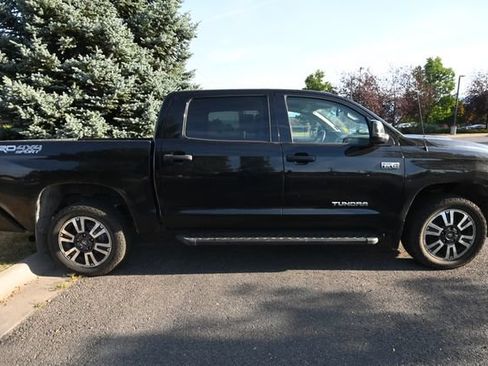 Used 2019 Toyota Tundra SR5 AWD/4WD image 8