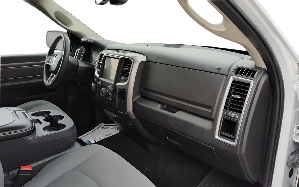 Used 2023 RAM 1500 Classic SLT w/ Electronics Group AWD/4WD image 38