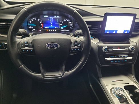 Used 2020 Ford Explorer XLT RWD image 22