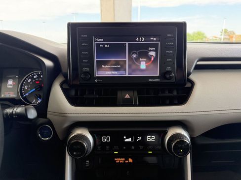 Used 2021 Toyota RAV4 XLE w/ Convenience Package AWD/4WD image 27