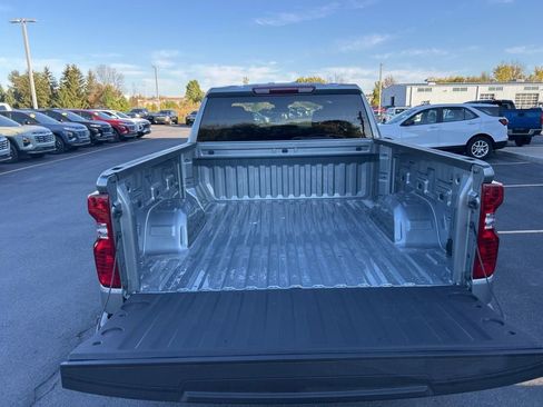 New 2026 Chevrolet Silverado 1500 LT image 32