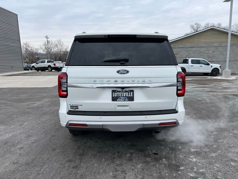 Used 2024 Ford Expedition Platinum image 7
