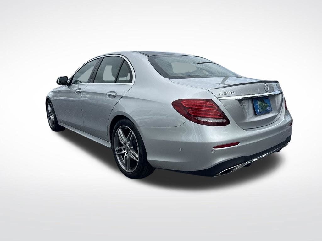 Used 2019 Mercedes-Benz E 300 image 6