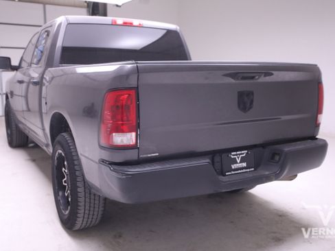 Used 2022 RAM 1500 Tradesman image 2