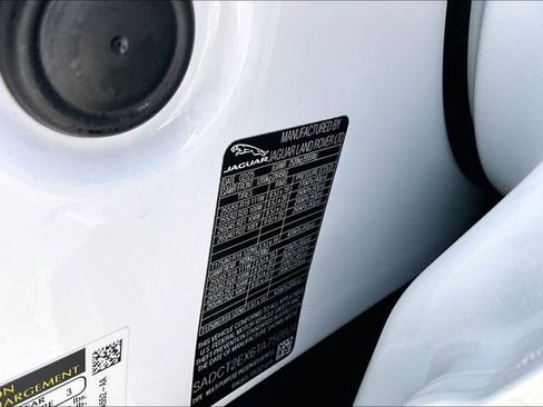 Used 2026 Jaguar F-PACE R-Dynamic S image 19