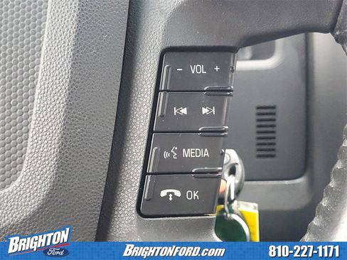 Used 2011 Ford Escape Limited w/ Class II Trailer Tow Pkg image 17