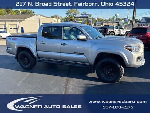 Used 2021 Toyota Tacoma TRD Sport image 1