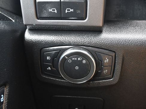 Used 2017 Ford F150 XLT w/ Equipment Group 301A Mid image 12