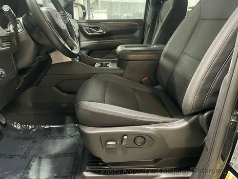 Used 2023 Chevrolet Suburban LS image 8