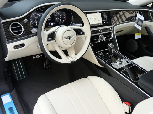 Used 2024 Bentley Flying Spur W12 AWD/4WD image 13