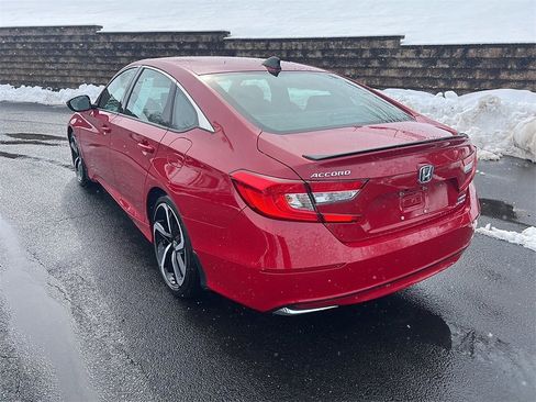 Used 2022 Honda Accord Sport image 8